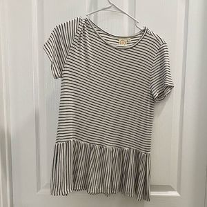 Live in the moment size small blouse